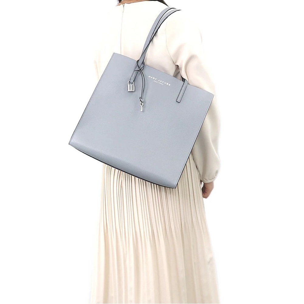 Marc Jacobs The Grind Tote